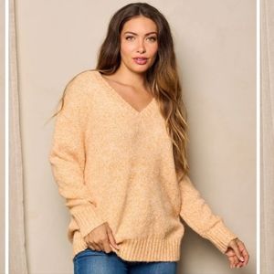 Oversized soft Sweater Long Sleeve orange sweater!
